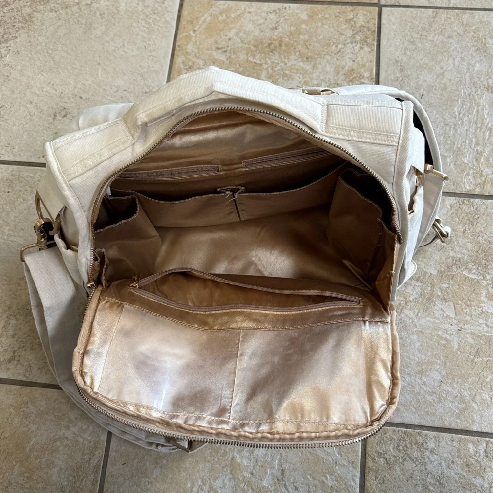 Juju be BFF Diaper Bag - Picture 5 of 5